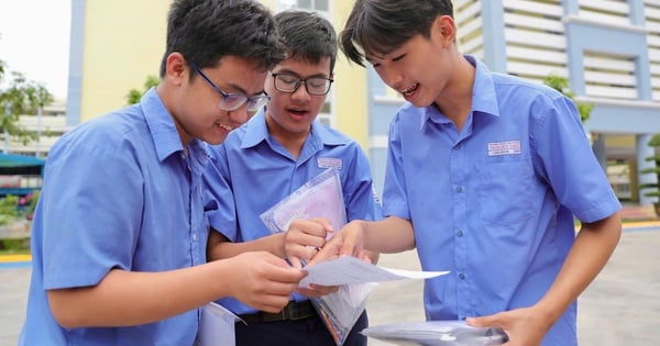 Cơ hội nào cho học sinh rớt lớp 10 công lập?
