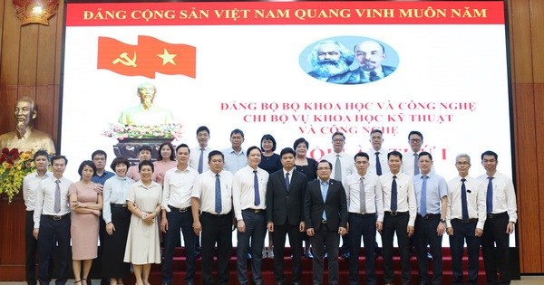 Chi bộ Vụ Khoa học kỹ thuật và công nghệ khẳng định vai trò trung tâm trong thể chế hóa và triển khai chính sách KH&CN