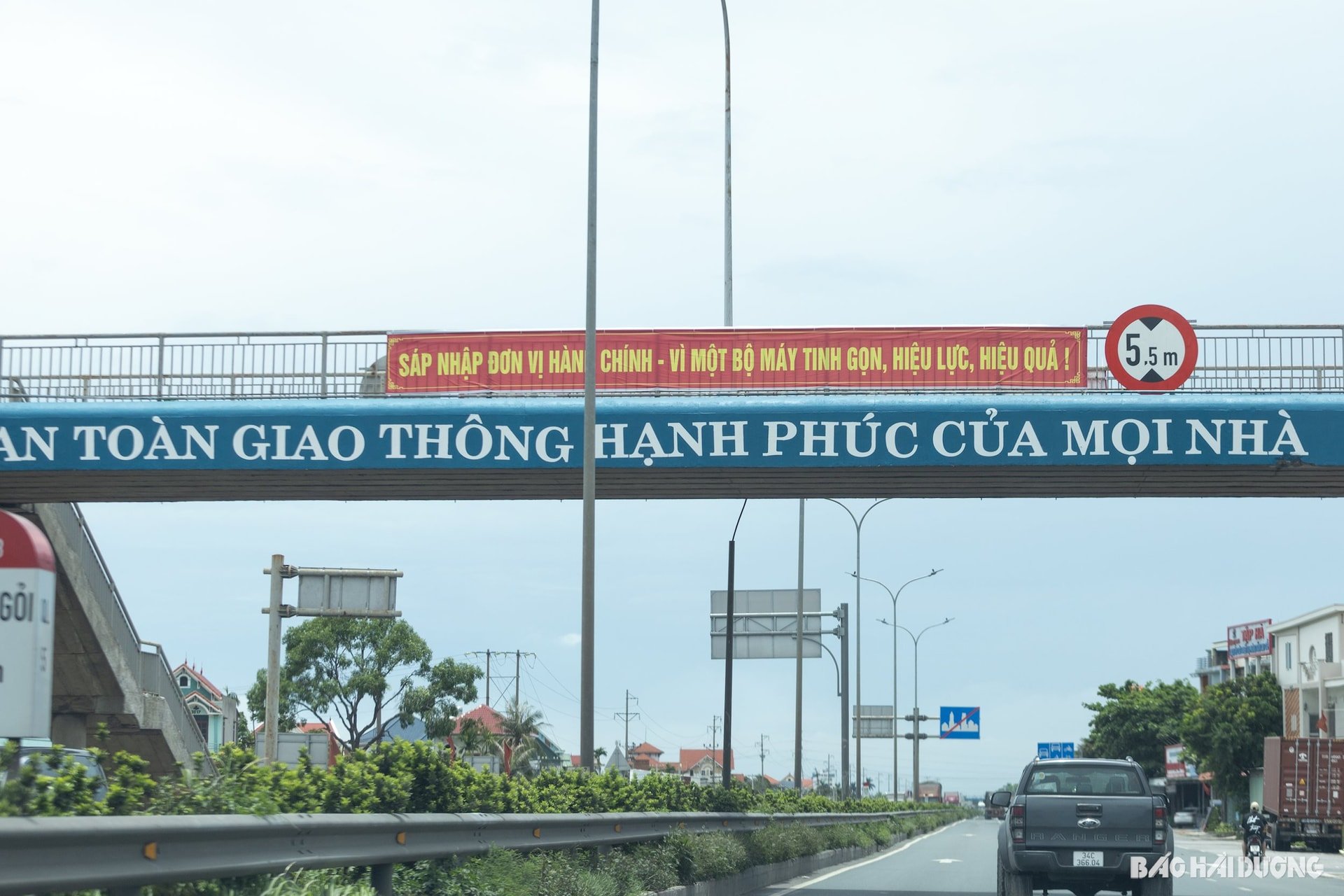 trang-hoang-duong-pho-9.jpg