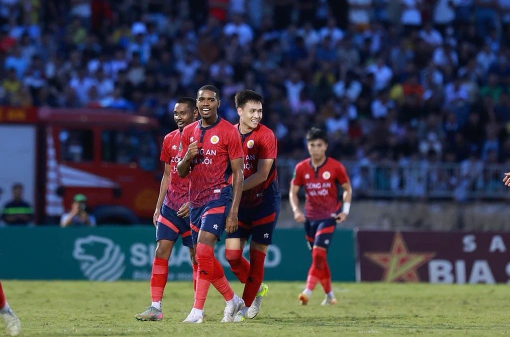 Đánh bại SL Nghệ An 5-0, CLB Công an Hà Nội đoạt Cúp Quốc gia - 2