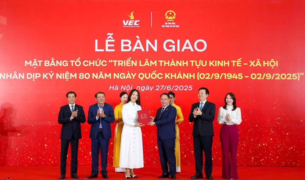 Có cơ chế đặc thù, đặc biệt, đặc cách trong việc tổ chức Triển lãm thành tựu kinh tế - xã hội - ảnh 1