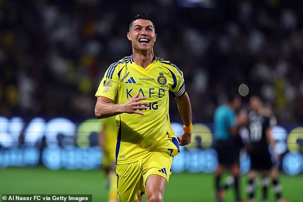 C.Ronaldo tuyên bố bất ngờ về lý do ở lại nhận núi tiền ở Al Nassr - 2