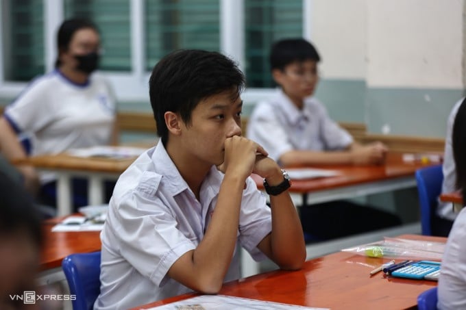 Thí sinh TP HCM thi tốt nghiệp THPT 2025. Ảnh: Quỳnh Trần