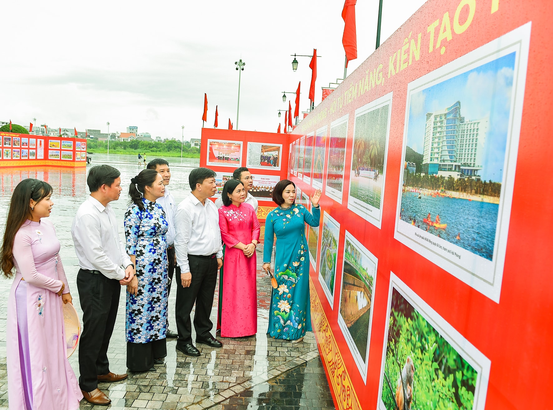 Quảng bá TP Hải Phòng mới qua triển lãm ảnh và giới thiệu sản phẩm