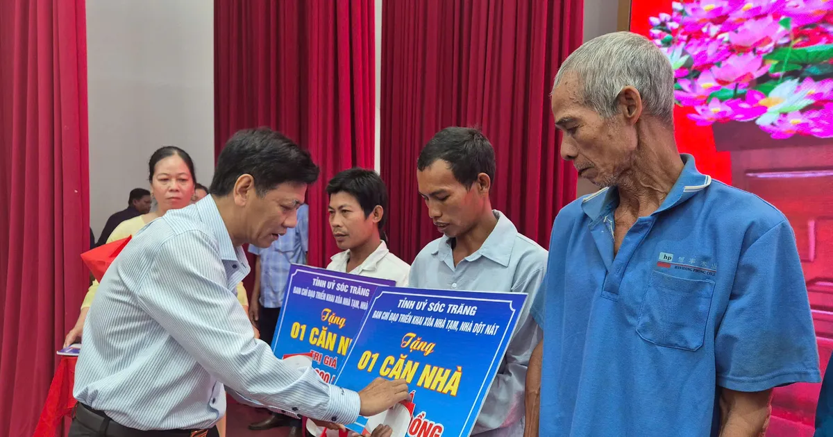 Soc Trang ប្រគល់ផ្ទះថ្មី និងជួសជុលចំនួន ៨.៩១៧ខ្នងជូនប្រជាពលរដ្ឋដែលមានការលំបាក