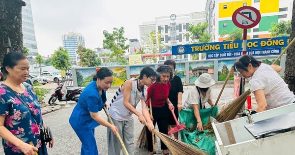 Phường Kim Liên (mới) ra quân tổng vệ sinh môi trường chào mừng ngày hội lớn