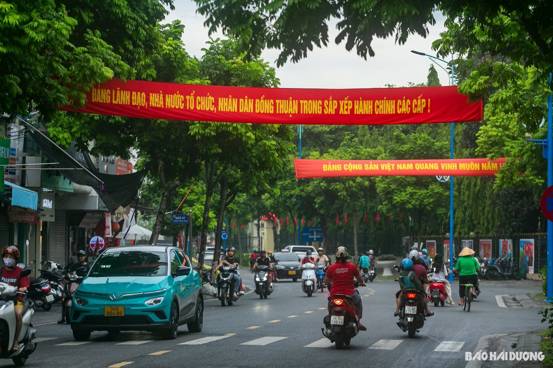 trang-hoang-duong-pho-2.jpg