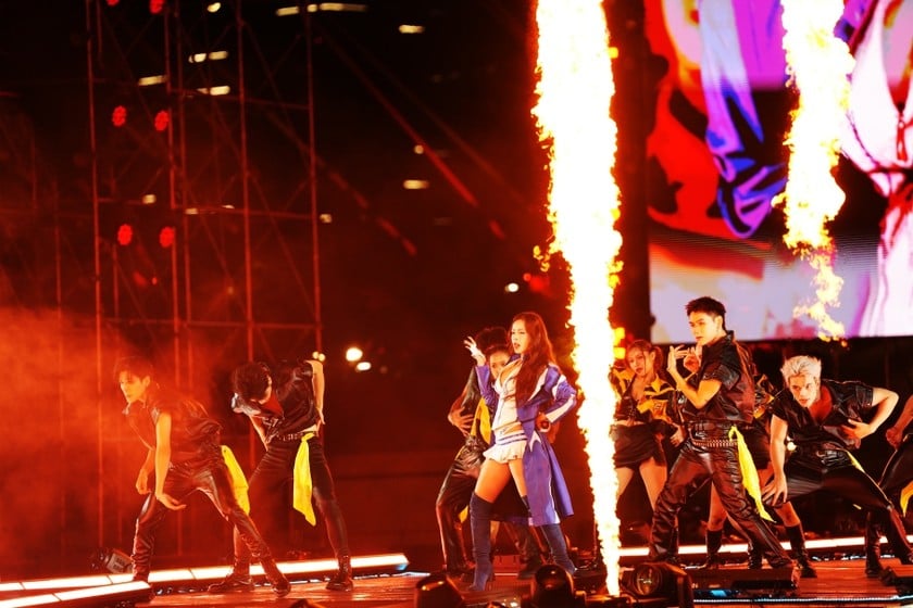 Chi Pu wechselt ständig zwischen sexy – explosiv – emotional. Foto: BTC