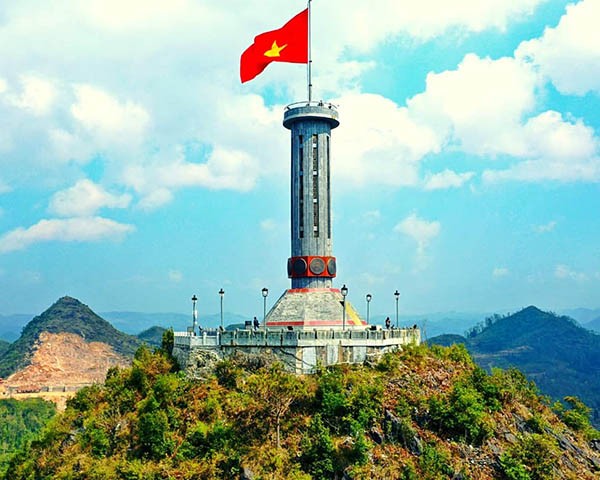 Cột cờ Lũng Cú.