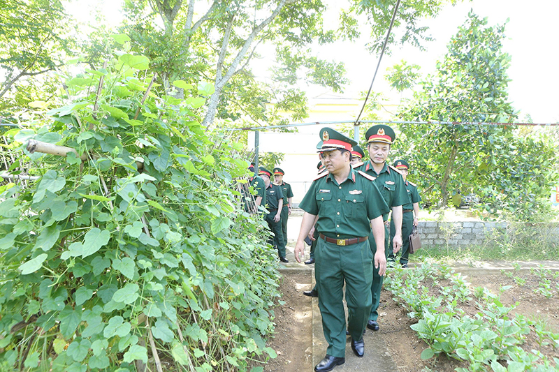 ภาคทหารตรวจความพร้อมการจัดองค์กรทหารท้องถิ่น ณ กองบัญชาการทหารจังหวัด