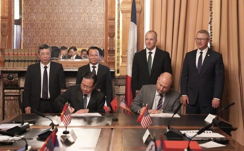 Lãnh đạo Bộ Nông nghiệp và Môi trường Việt Nam và Bộ Nông nghiệp bang Iowa chứng kiến lễ ký kết Bản ghi nhớ hợp tác thương mại nông lâm thủy sản.