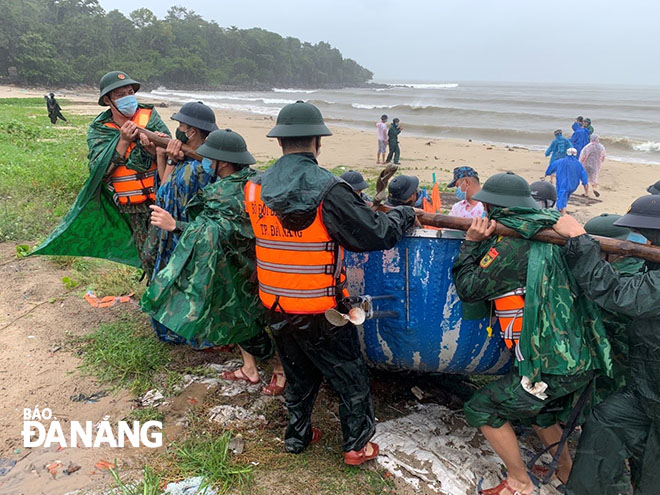 Việc duy trì hiệu quả Tổ đoàn kết khai thác hải sản và sự hỗ trợ kịp thời, thiết thực của Bộ đội Biên phòng (BĐBP) thành phố giúp ngư dân vững tin vươn khơi bám biển, góp phần cùng các lực lượng bảo vệ vững chắc chủ quyền biển, đảo thiêng liêng của Tổ quốc.