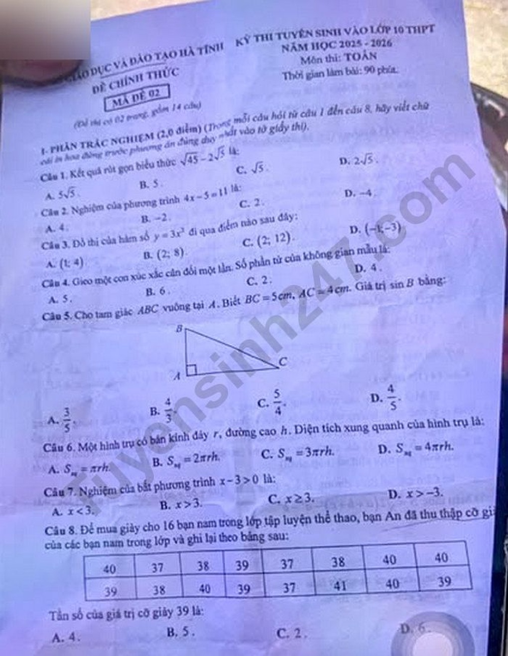 Đề thi và đáp án môn toán vào lớp 10 tỉnh Hà Tĩnh năm 2025 - 1