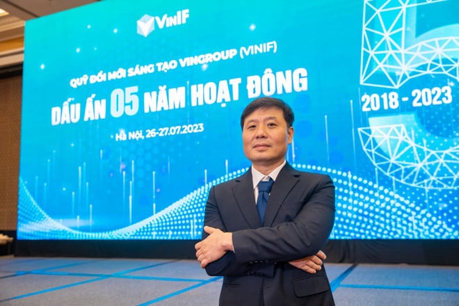 giao-su-vu-ha-van-1.jpg