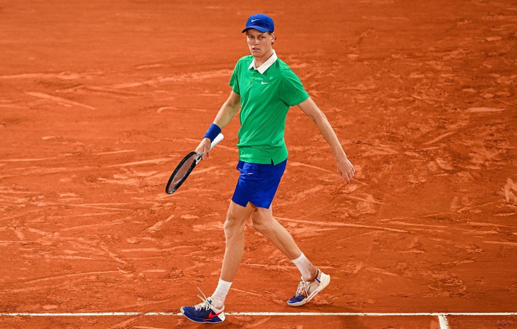 Sinner sánh ngang thành tích của Agassi, Becker, Wilander - 3