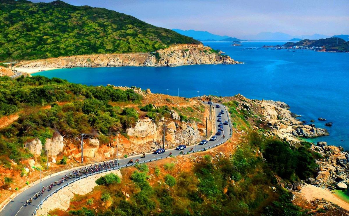 Đưa du lịch Ninh Thuận trở thành ngành kinh tế bền vững - Ảnh 2.