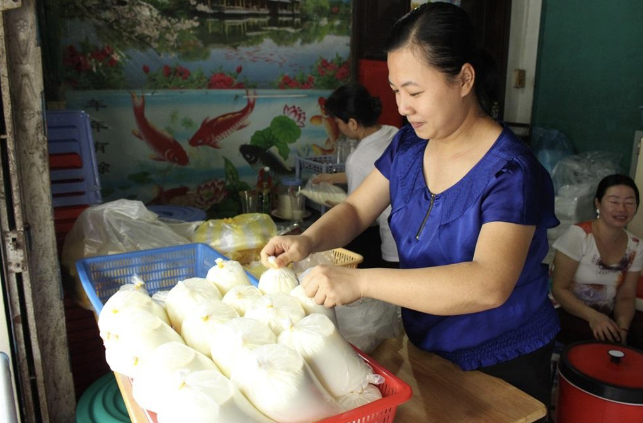'Huyền thoại ẩm thực' ở TP.HCM nói lời tạm biệt, bao giờ mới thôi nhớ?- Ảnh 2.
