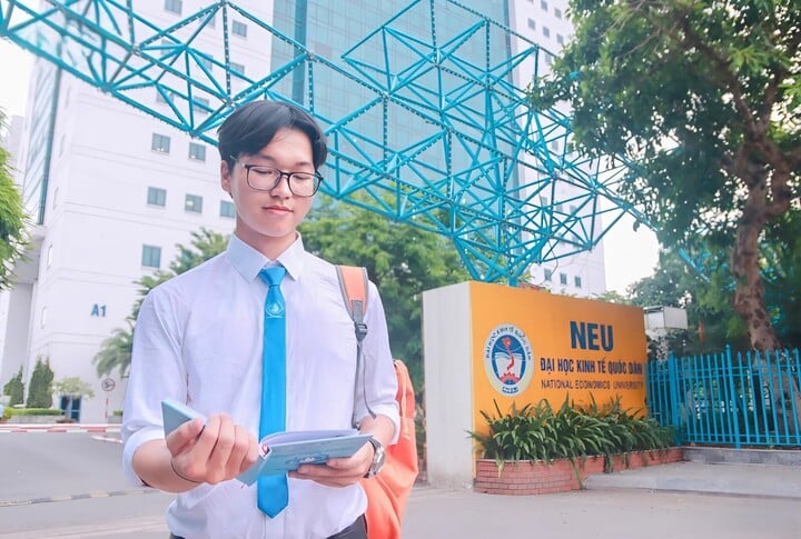 Đại học Kinh tế Quốc dân tăng học phí năm 2025. (Ảnh minh họa)