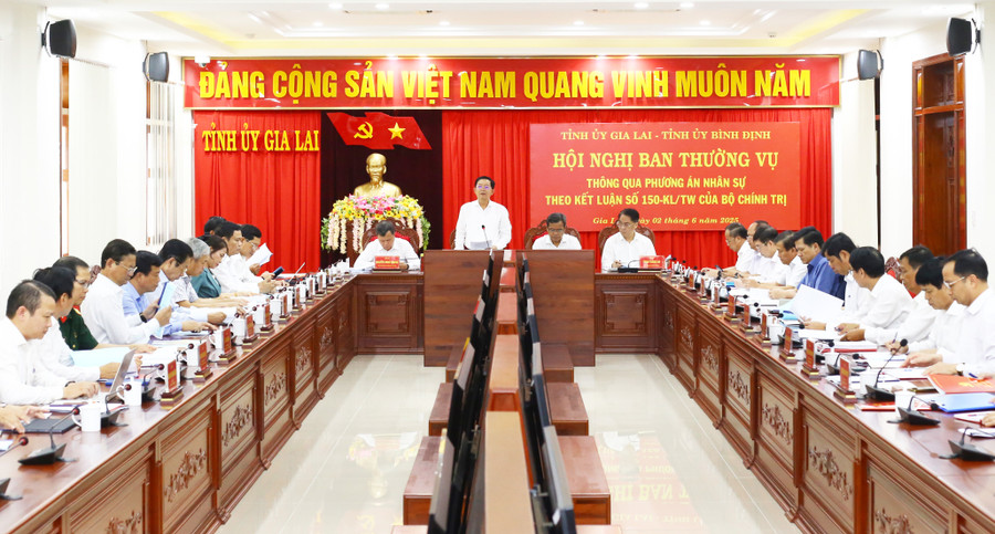 dong-chi-ho-quoc-dung-phat-bieu-tai-hoi-nghi.jpg