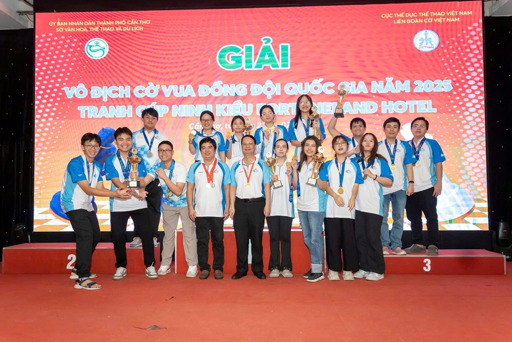 TP.HCM nhất toàn đoàn Giải cờ vua đồng đội quốc gia 2025 - Ảnh 1.
