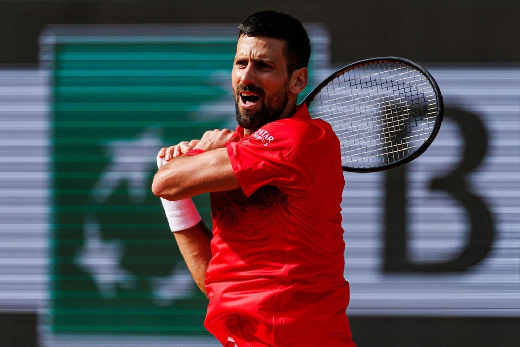 Djokovic chạm mốc 100 chiến thắng tại Roland Garros - 1