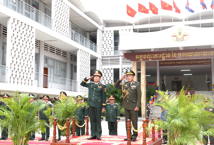 dsc-7831-835.jpg