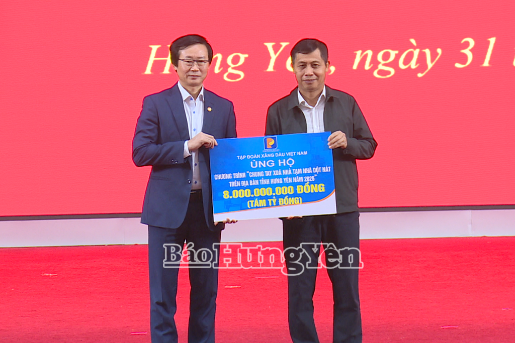Tập đoàn Xăng dầu Việt Nam ủng hộ Chương trình 8 tỷ đồng