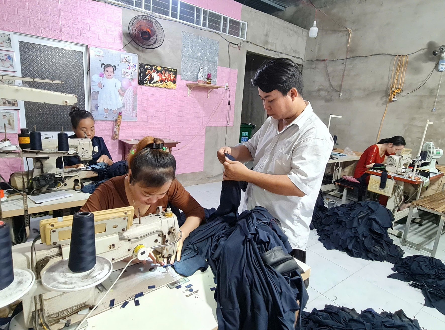 Anh Danh Tiến - Khởi nghiệp thành công với nghề may gia công
