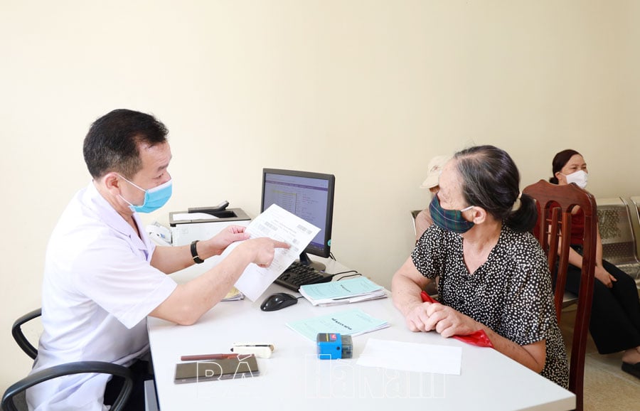 Đẩy mạnh ứng dụng công nghệ trong khám chữa bệnh bảo hiểm y tế