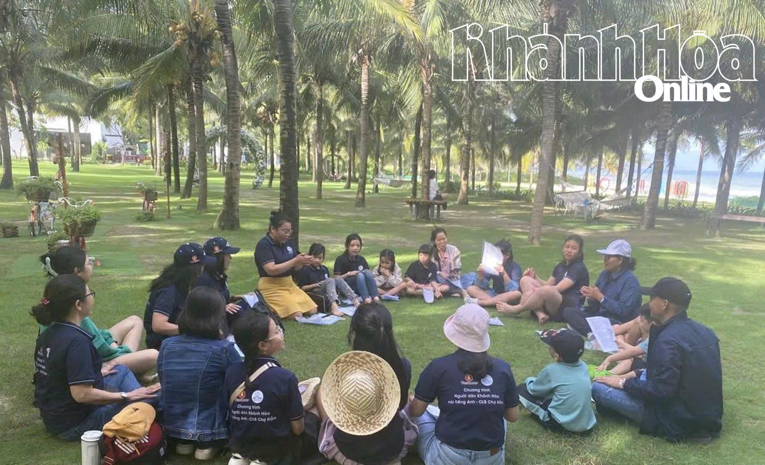 Một buổi sinh hoạt ngoại khoá của câu lạc bộ