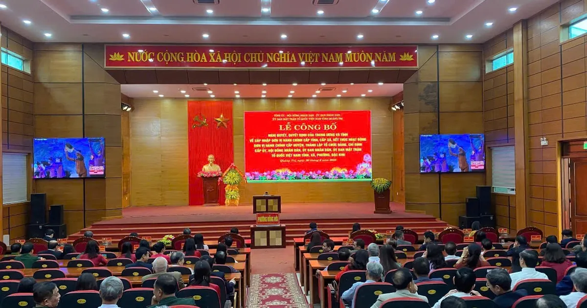 Công bố quyết định của Trung ương về sắp xếp các tỉnh miền Trung