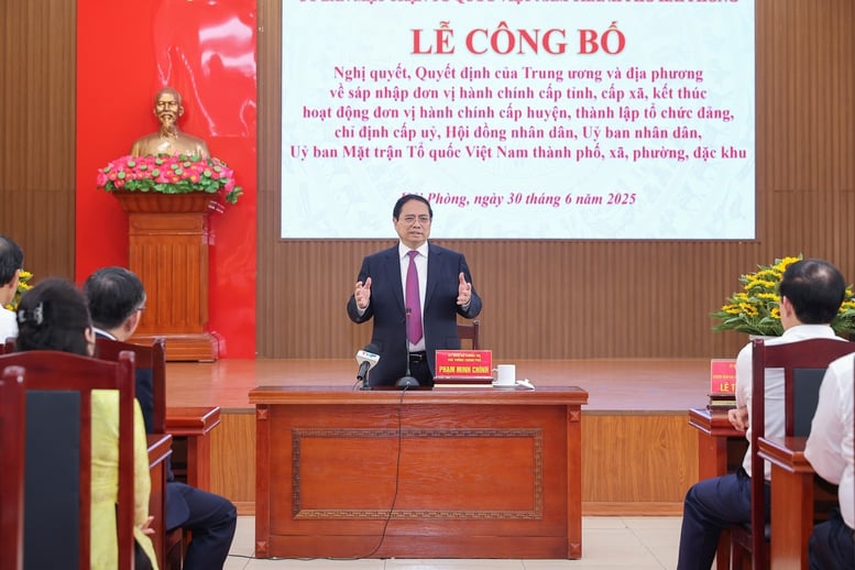 Thủ tướng: Tuyệt đối không để người dân "sợ hay ngại" khi đến cơ quan công quyền- Ảnh 5.