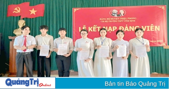 Quang Tri improves the effectiveness of Party building organization work