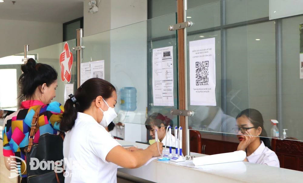 Taxpayers are not required to change their address according to the new administrative area list on the business registration certificate.