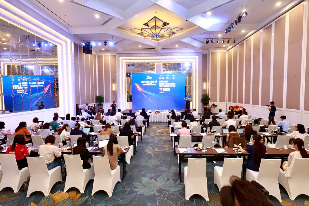 Diễn đàn Kinh tế tư nhân 2025 hướng tới khai phóng tiềm năng doanh nghiệp - 1
