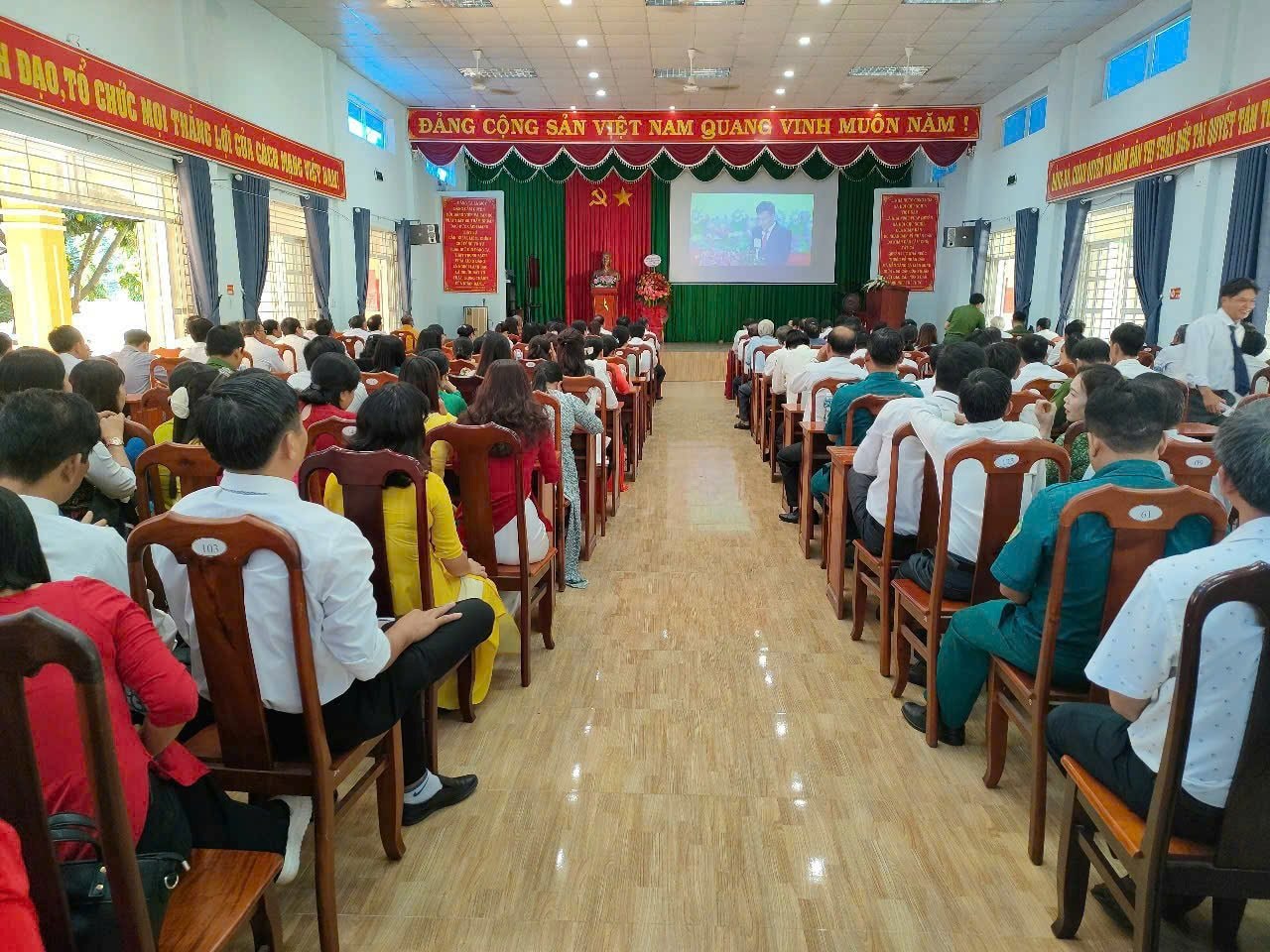 xa-hoai-duc.jpg