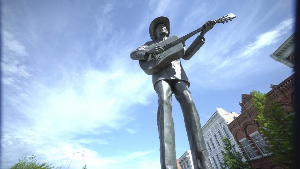 Hank Williams ដែលជាតន្ត្រីករប្រជាប្រិយរបស់ពិភពលោក.jpg