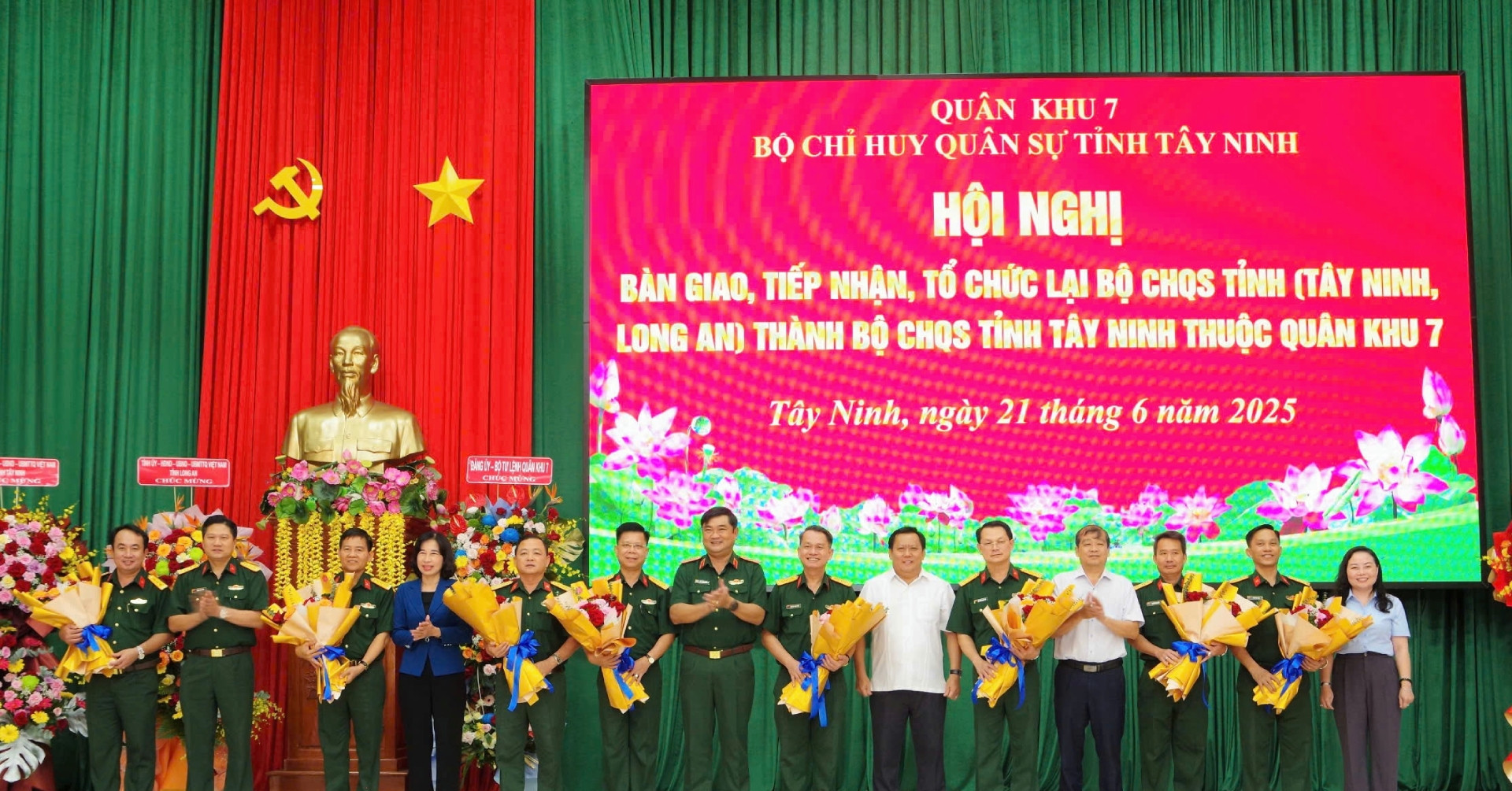 Announcement of the merger of Tay Ninh and Long An Military Commands