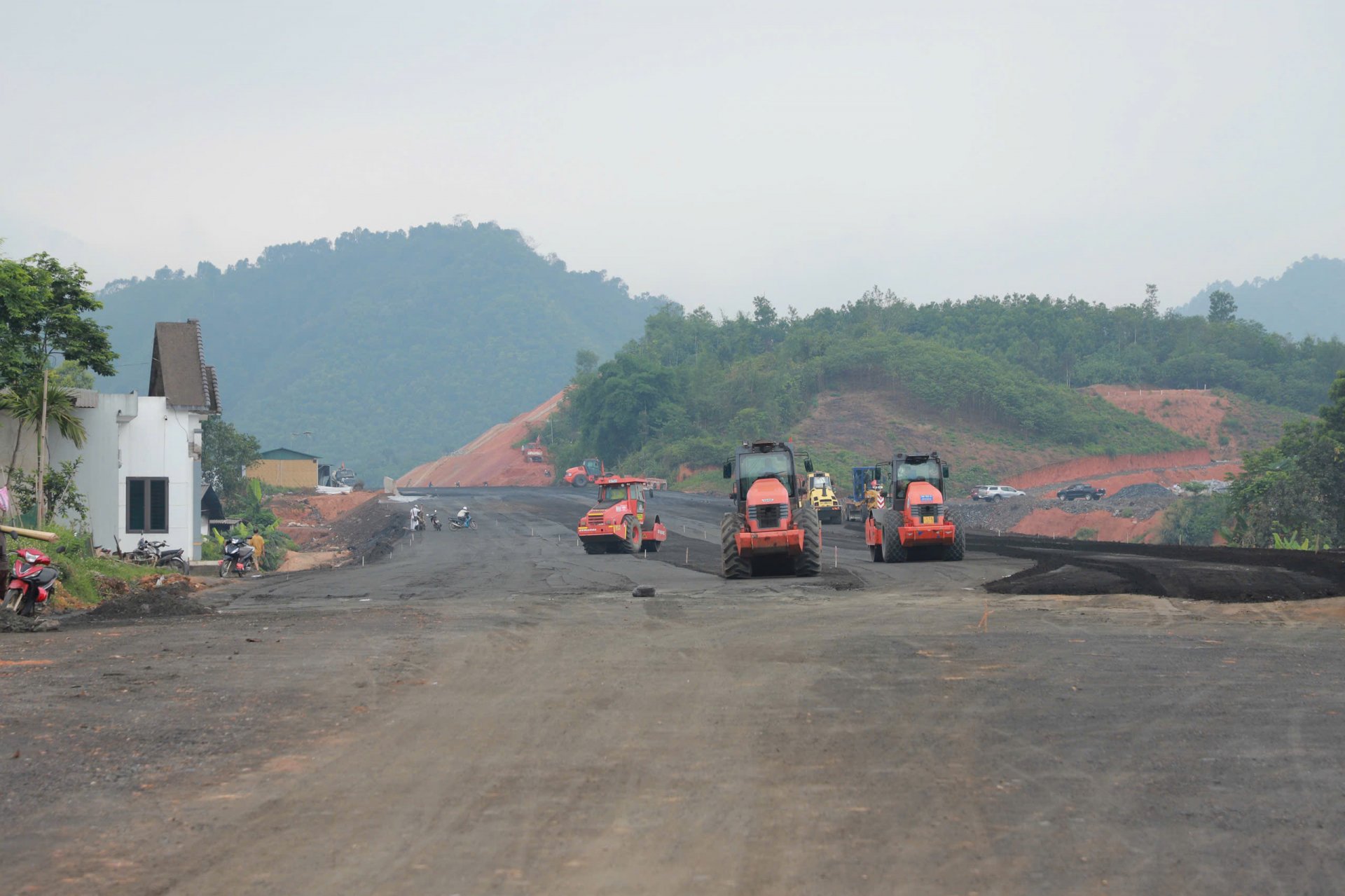 Tuyến cao tốc Tuyên Quang - Hà Giang đang dần hình thành.
