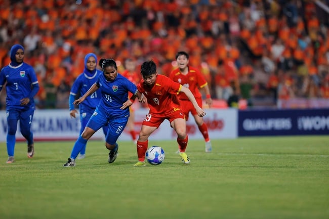 Vòng loại Asian Cup nữ 2026, bảng E: Đội tuyển nữ Việt Nam thắng đậm Maldives 7-0 - Ảnh 1.