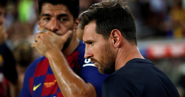 Bố Lionel Messi bàn bạc tương lai với David Beckham