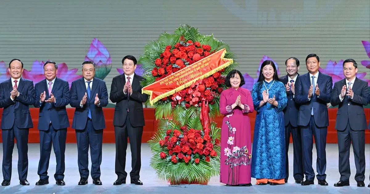 President Luong Cuong attends the announcement ceremony of resolutions and decisions in Hanoi