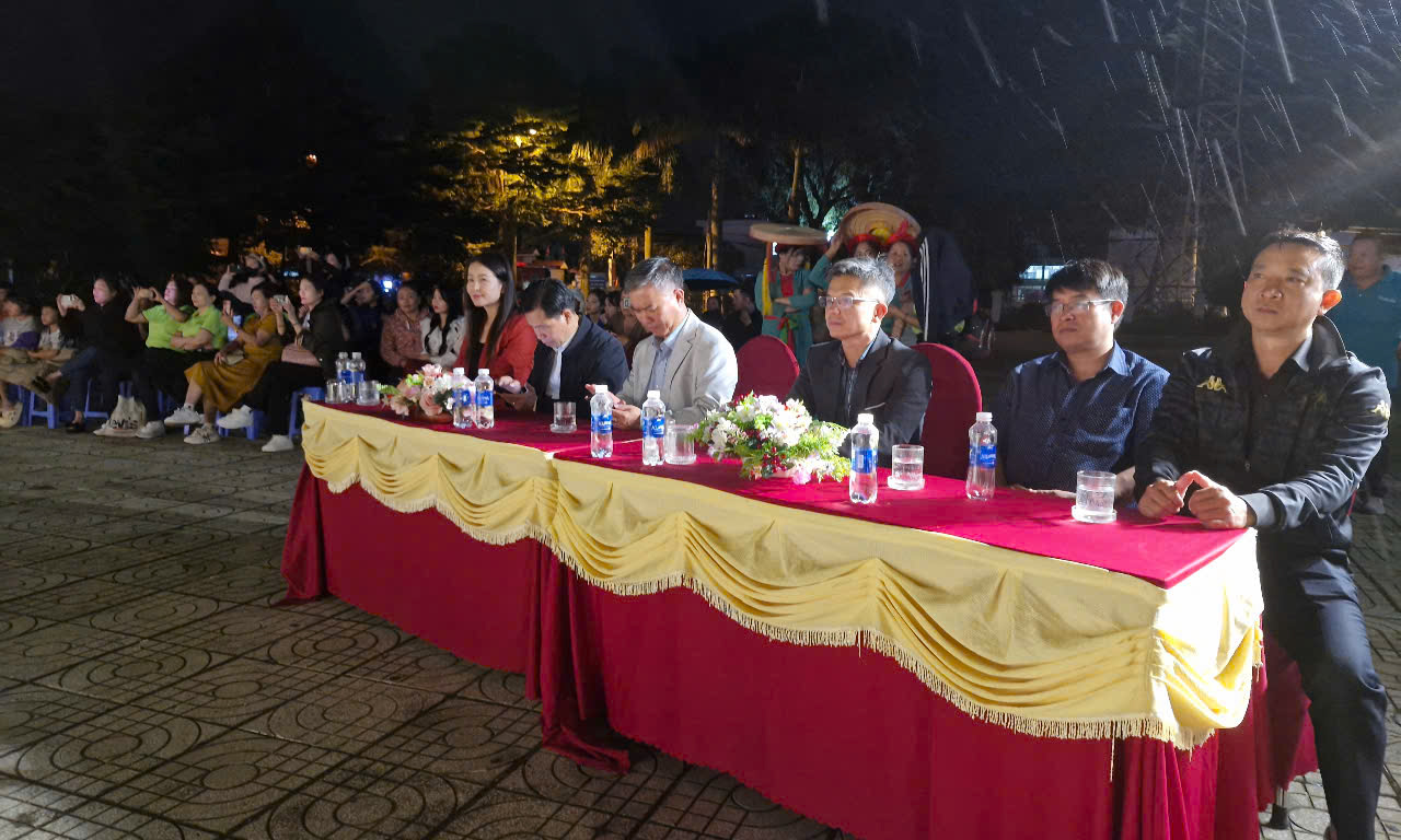 Leaders attending the program