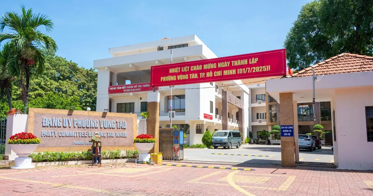 8 giờ sáng nay 30-6: Đồng loạt TPHCM và cả nước công bố Nghị quyết, Quyết định về sáp nhập đơn vị hành chính cấp tỉnh, cấp xã