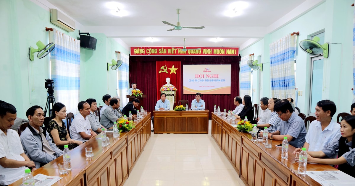Như chiếc lá rơi