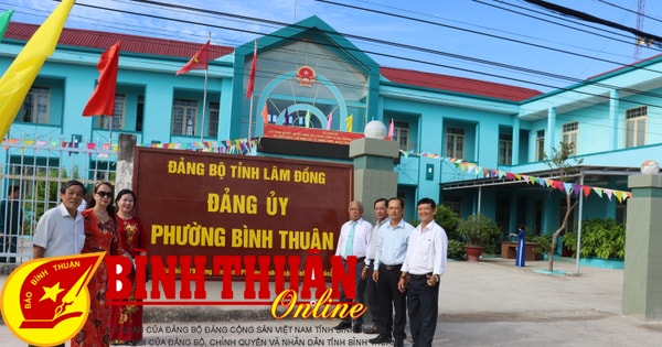 Phường Bình Thuận tổ chức điểm cầu trực tiếp Lễ công bố các Nghị quyết, Quyết định liên quan tỉnh Lâm Đồng mới
