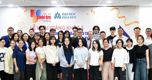 រៀនពីការអនុវត្ត ធ្វើការជាសកល៖ រូបភាពរបស់និស្សិតជំនាញផ្នែកទំនាក់ទំនងពហុព័ត៌មាននៅសាកលវិទ្យាល័យ Hoa Sen