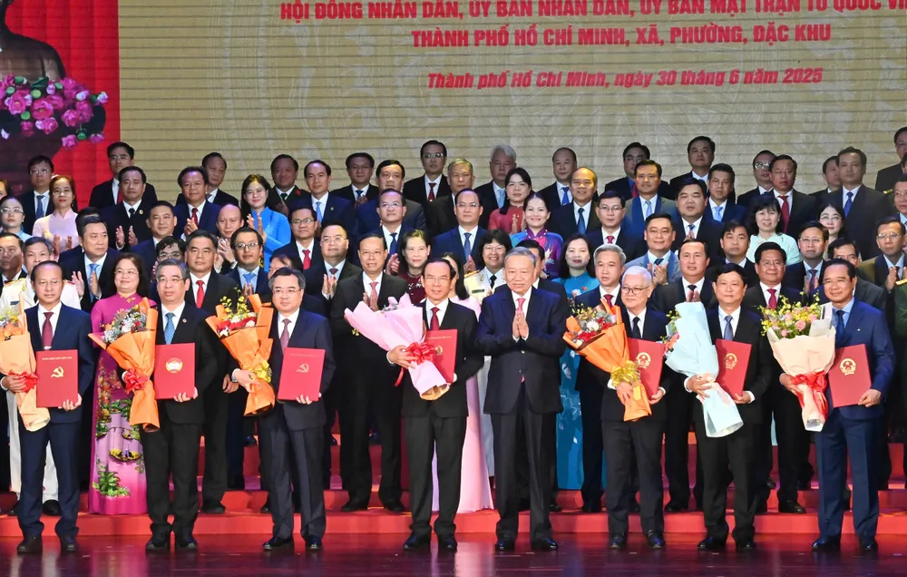 94b32f508ddb3a8563ca.jpg
