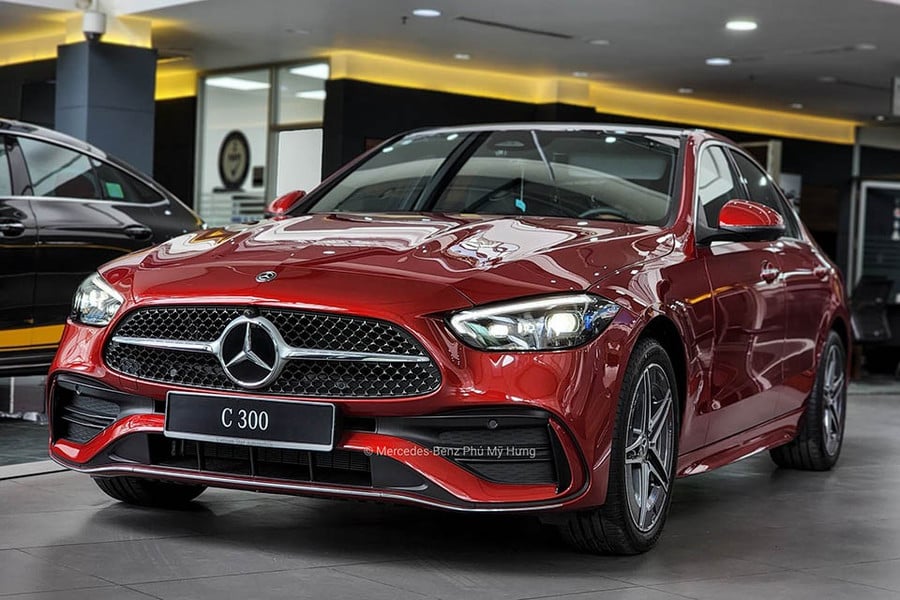 mercedes-c300-amg-v1-24.jpg