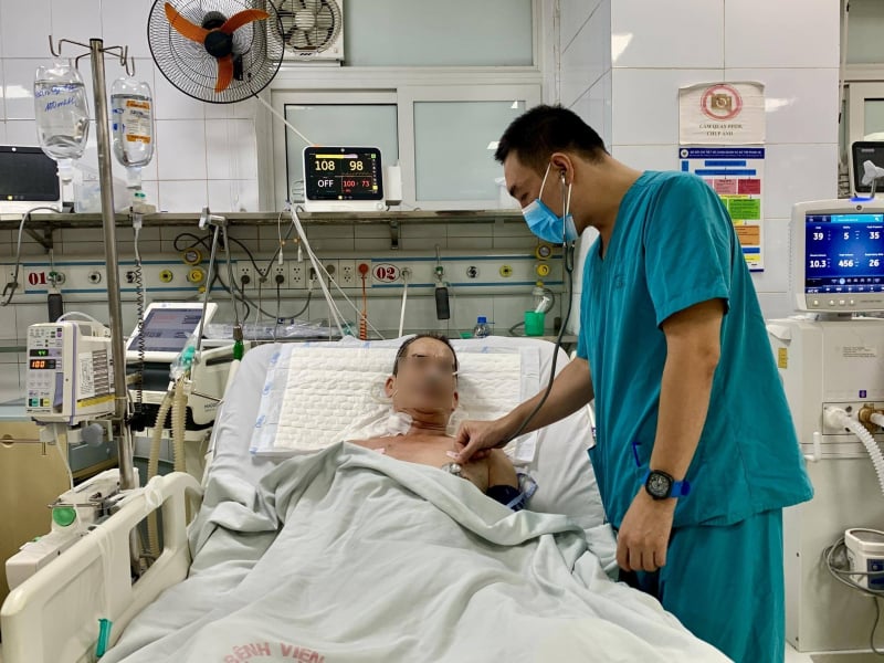 Sauver la vie d'un homme victime d'un arrêt cardiaque dû à un infarctus aigu du myocarde -0